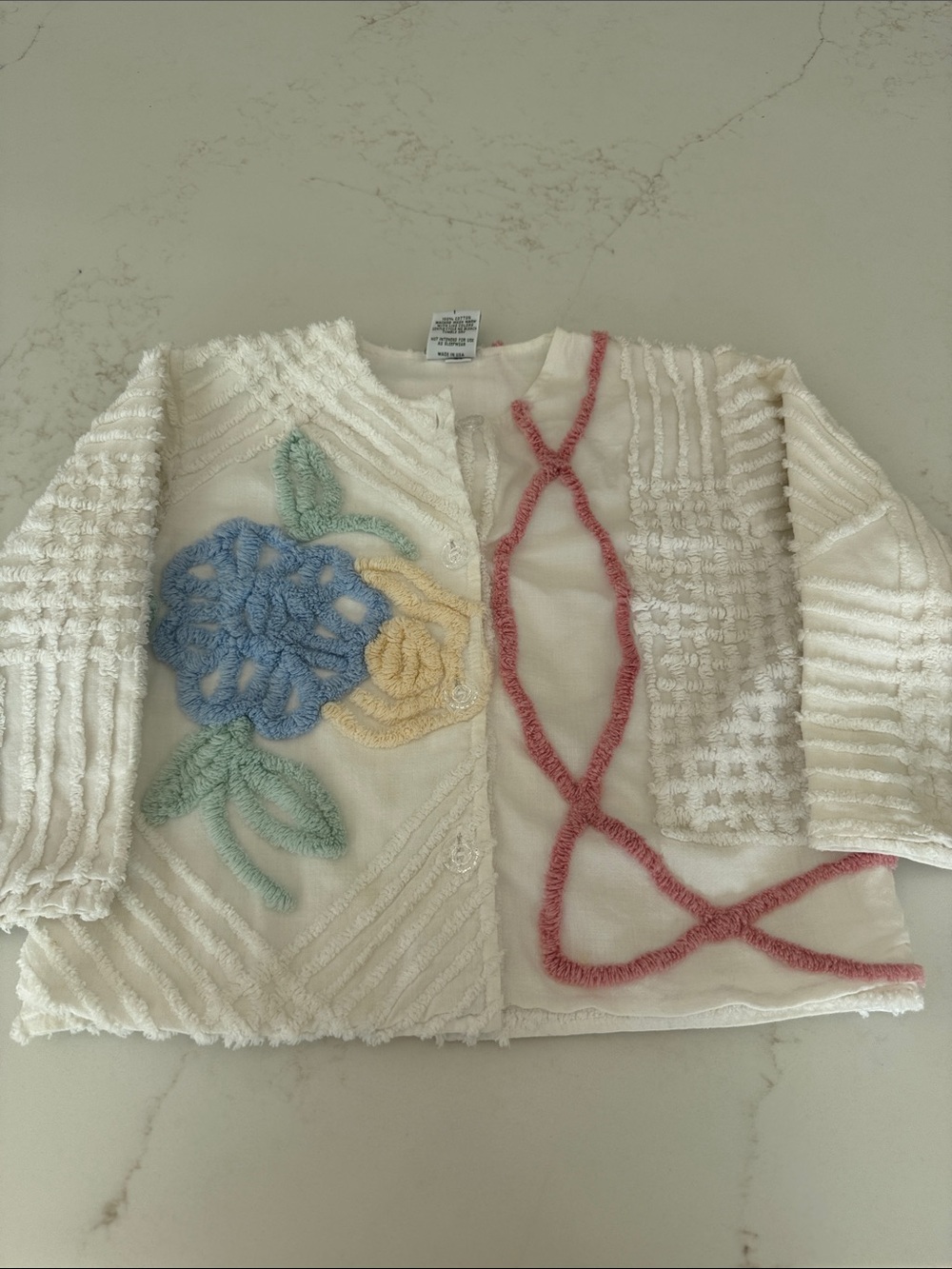 Ca’ Lilies Chenille style jacket. Size 4T. Like new.